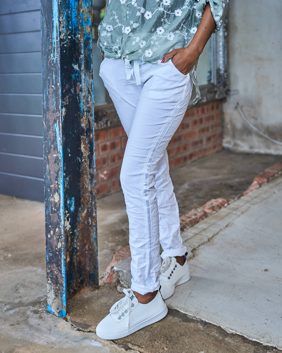 Senorita Drawstring Pants | White