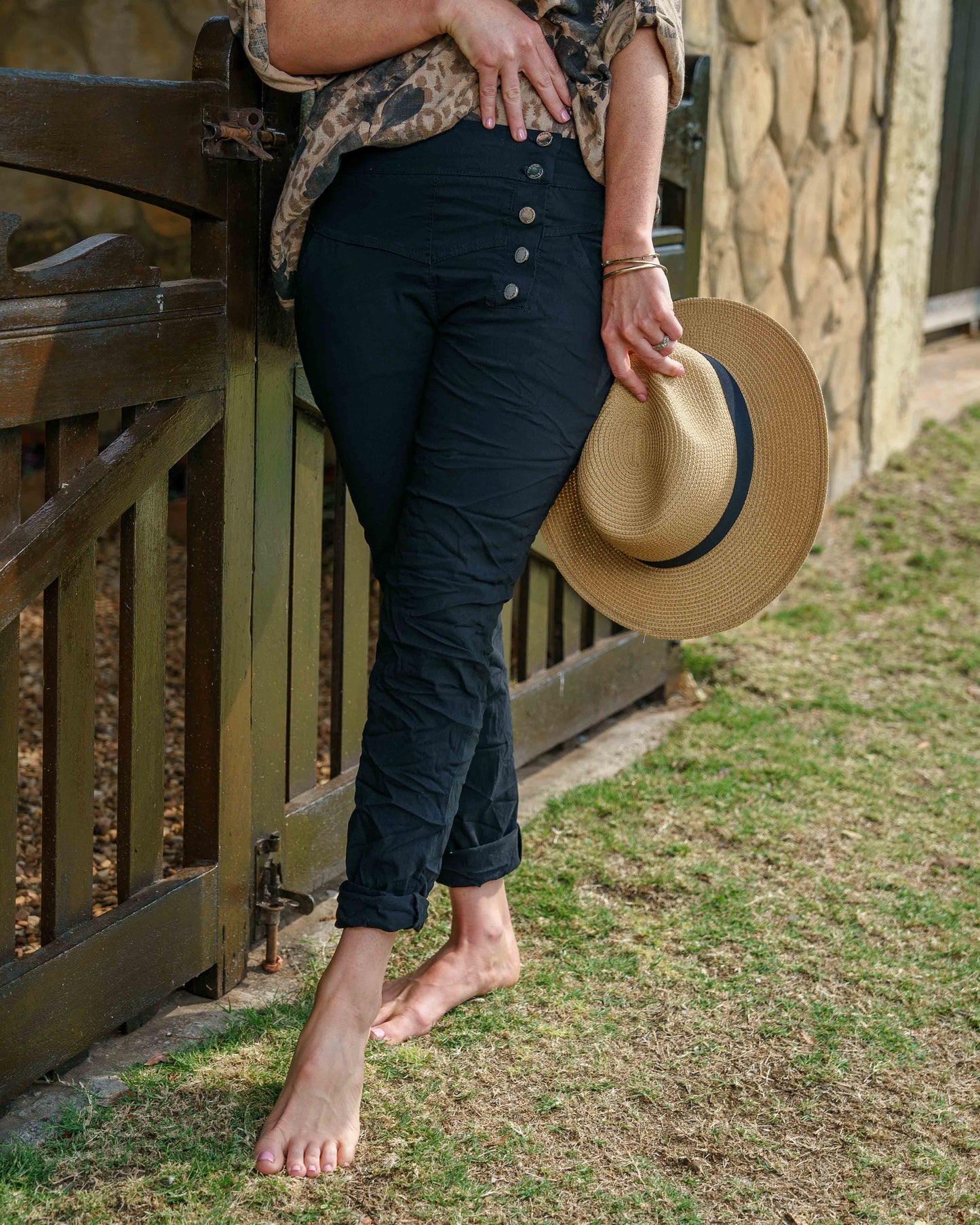 Secret Lane Drawstring Pants | Black