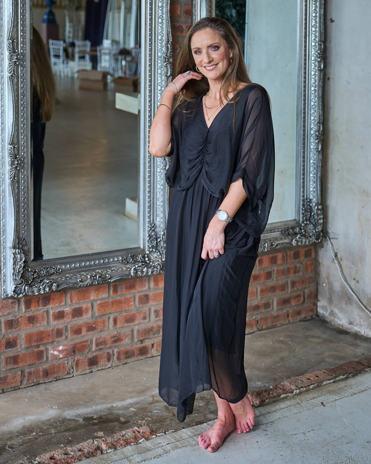 See me Glowing Silk Dress | Black