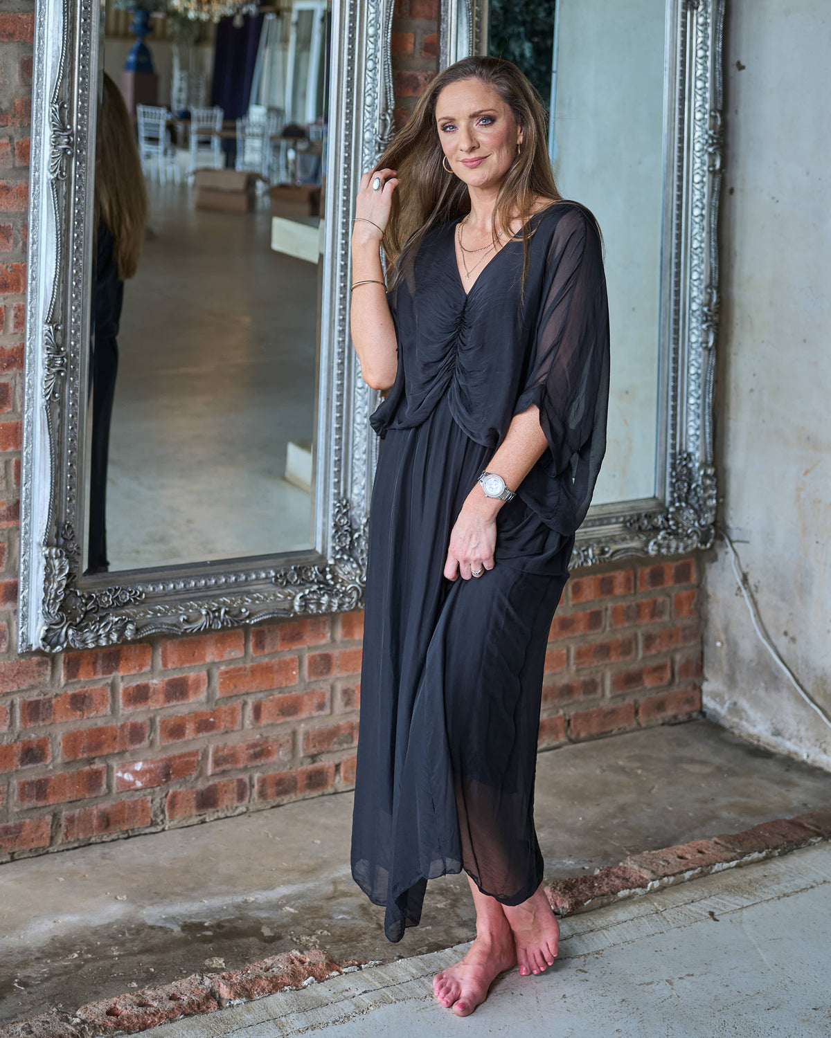 See me Glowing Silk Dress | Black