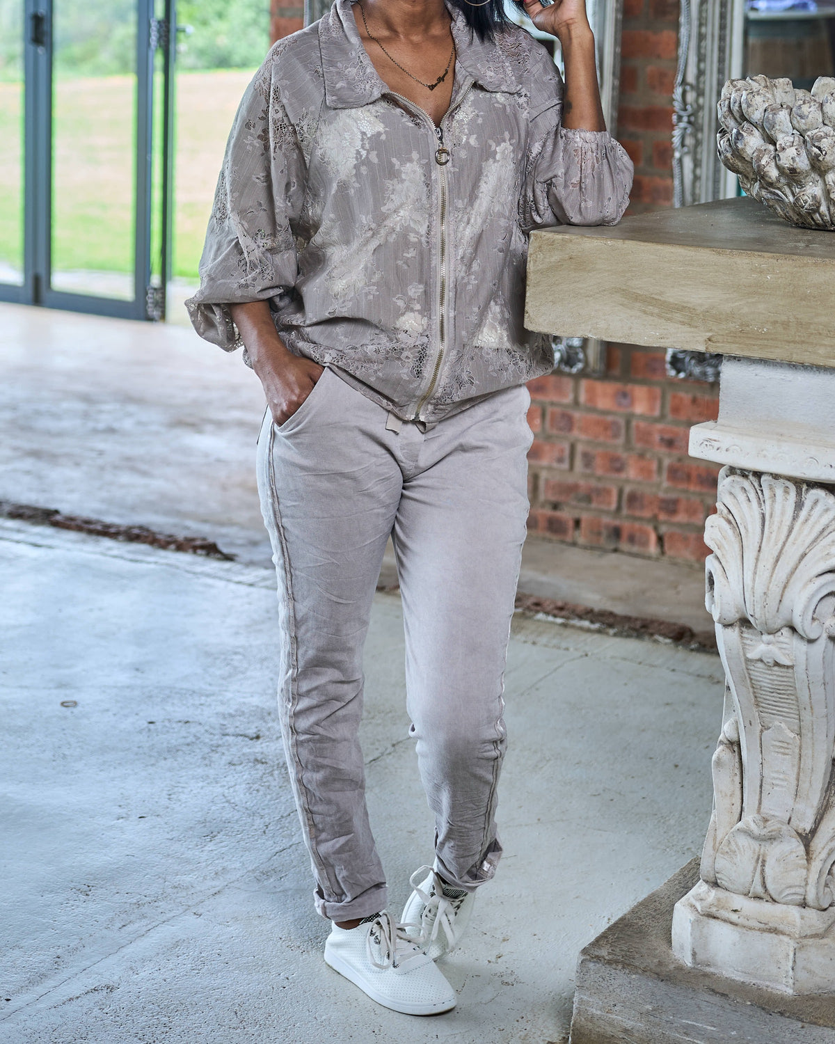 Senorita Drawstring Pants | Taupe