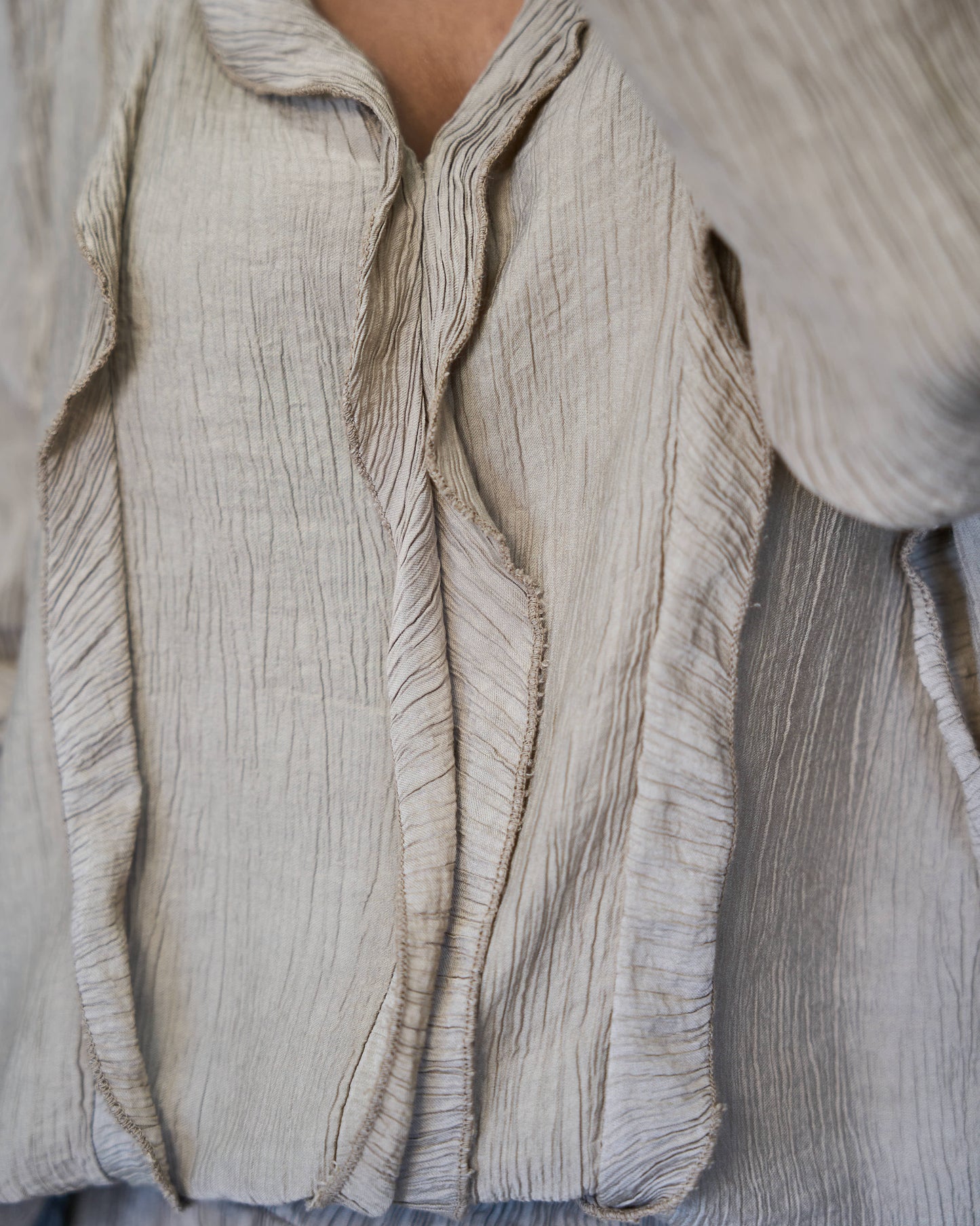 Sienna Frill Top | Gold