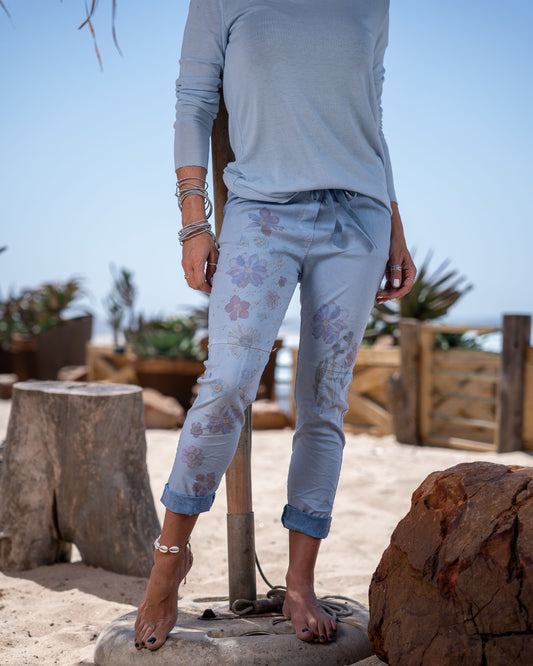 In The Clouds Drawstring Pants | Blue