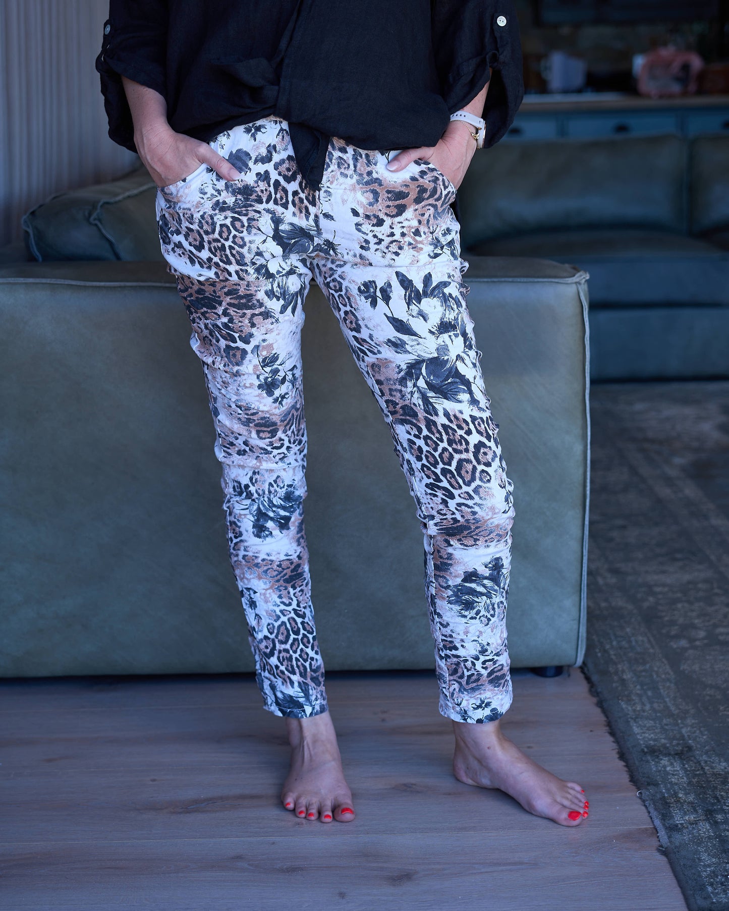 Temptation Drawstring Pants | Off-White