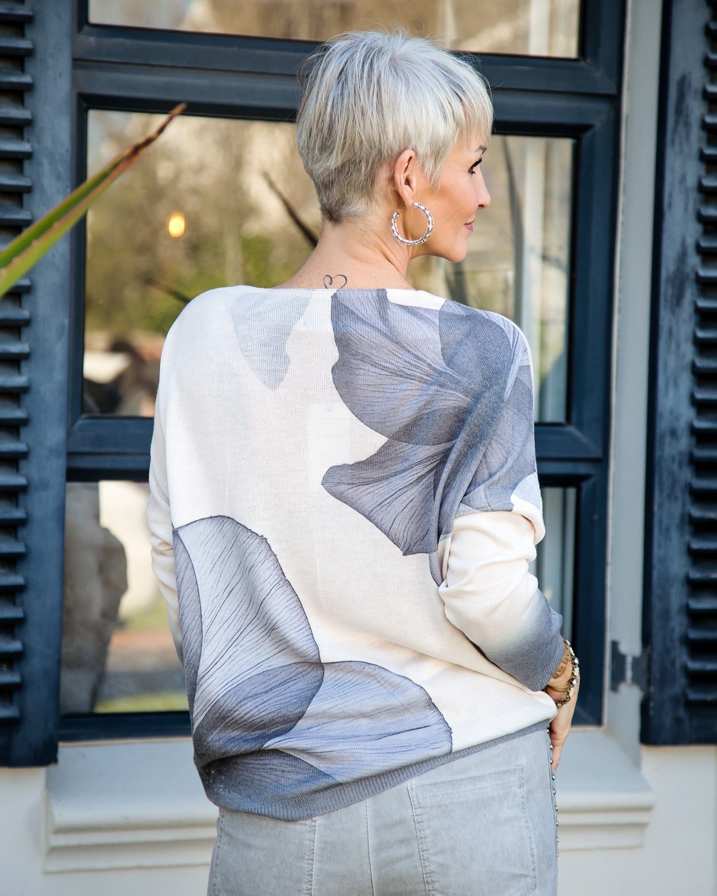 Petal Pearl Knit | Blue