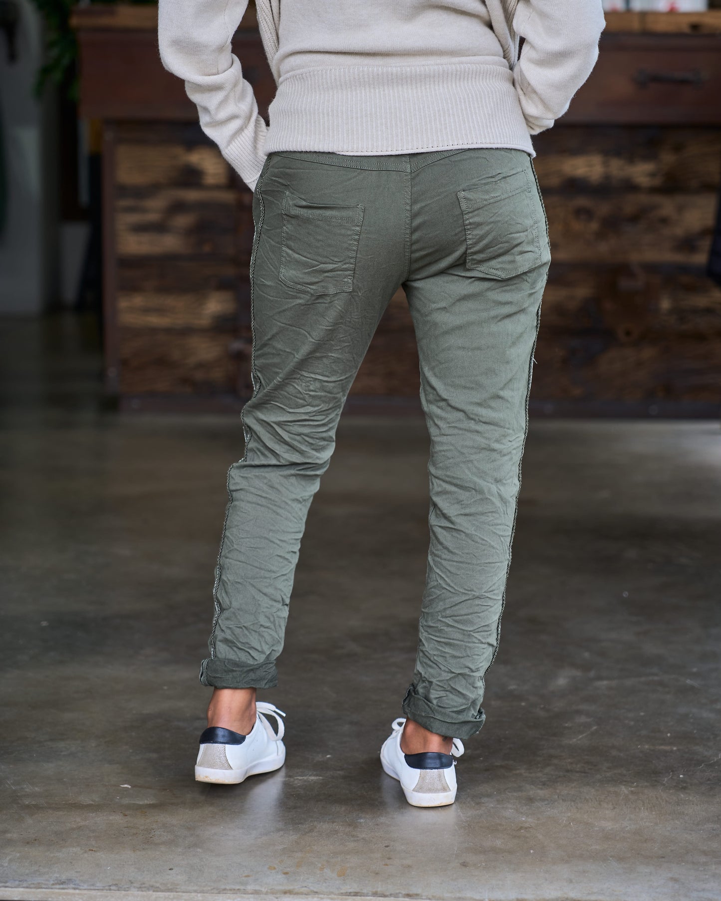 Tuscan Texture Drawstring Pants | Olive