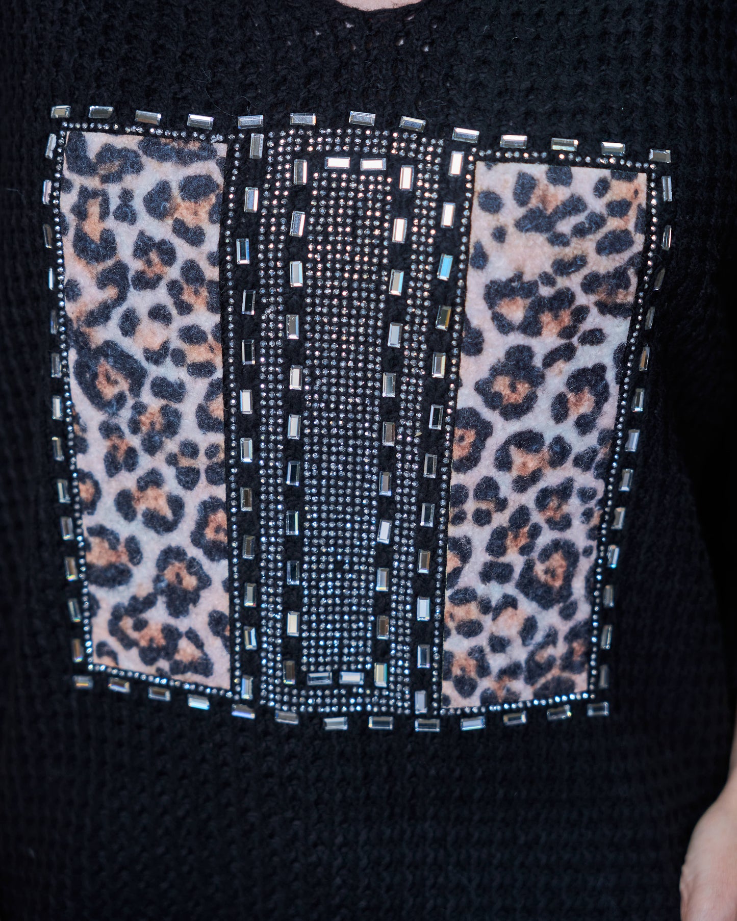 The Wild Spark Knit | Black
