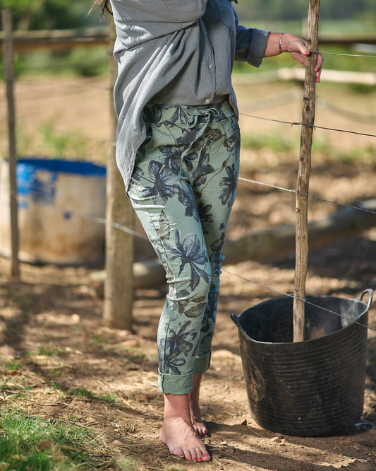 Willow Way Drawstring Pants | Olive